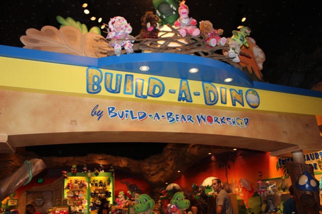 build a dino store